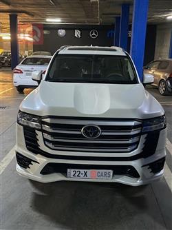 تويوتا لاندكروزر